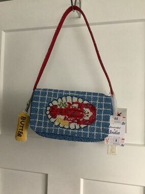 VIRAL Lobster beaded bag